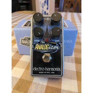 Electro-Harmonix Analogizer Warmth + Delay Guitar Effects Pedal